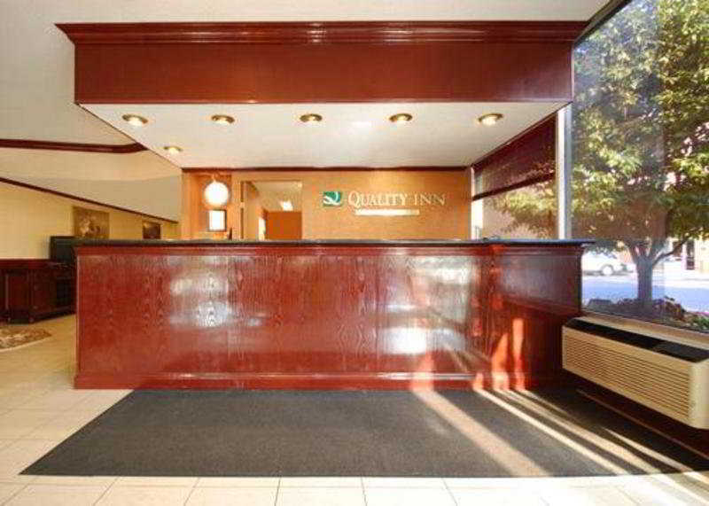 Quality Inn O'Hare Airport Шиллер-Парк Екстер'єр фото